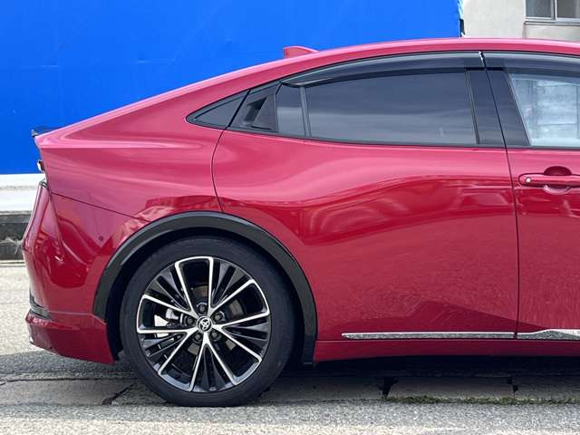 ���Ђ́A���q���܂̃j�[�Y�ɂ������o����悤�A�L�x�ȎԎ����葵���Ă���܂��B����芷���̍ۂ��A����A��낵�����肢�������܂��B