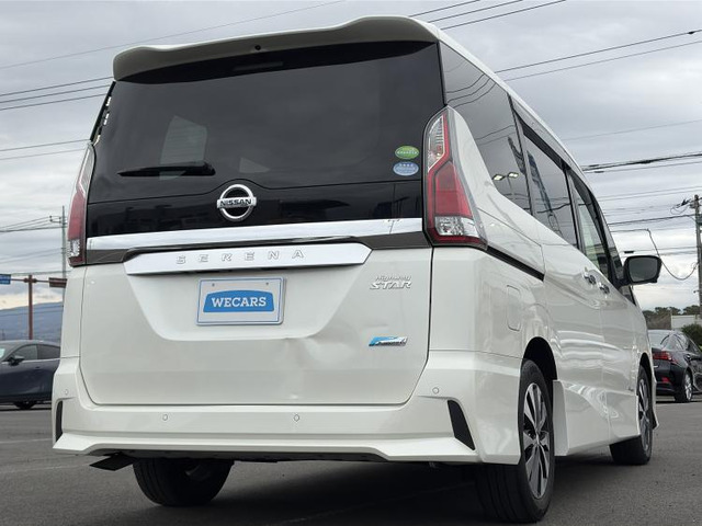 セレナ2.0 ハイウェイスター