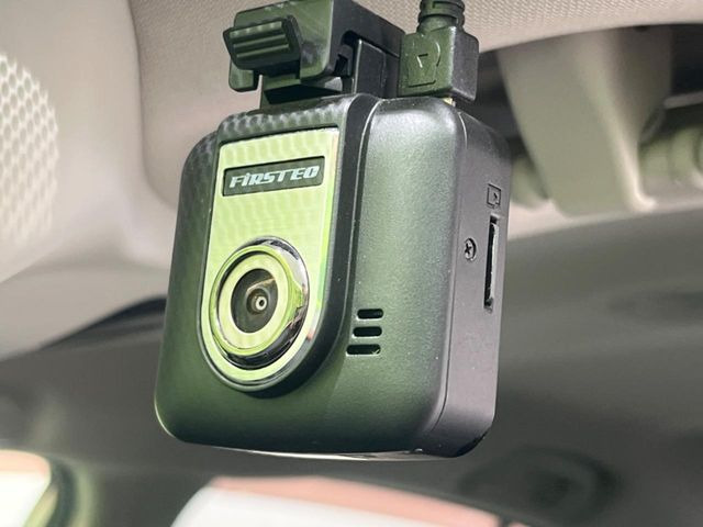 �y�h���C�u���R�[�_�[�z�h���C�u���R�[�_�[����!���s���͂������A������^�]�⎖�̂ɑ��������ہA�f���ŋL�^���A����̃��X�N�ɔ����܂��B���L�^�pSD�J�[�h�͂��q�l�����g�ł��������������K�v������܂��B