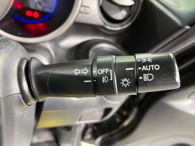 �y�I�[�g���C�g�z����̖��邳�ɉ����Ď����Ńw�b�h���C�g�̓_���E�������ł���@�\�ł�!���C�g�̕t���Y��E�����Y��Ȃǂ������Ȃ�A�J�̓���[���̑��s�����S!�g���l���ʉߎ����֗��ł��ˁ�