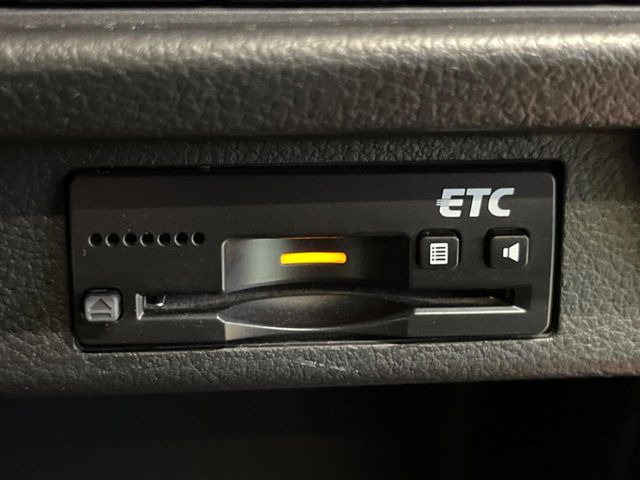 【ETC】高速道路の料金所をストレスなく通過!話題のスポットやサービスエリアに多い「スマートIC」利用時は必須のアイテムです。当店でセットアップを実施、ご納車当日からすぐにご利用いただけます!