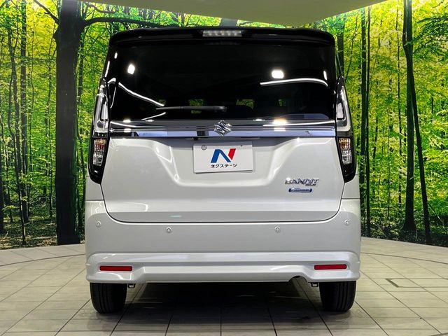 安心の最長10年・走行無制限保証(有償)をご用意。保証内容も充実はもちろん、無料点検&オイル交換や、年中無休の全国・24時間ロードサービスも付帯されておりますのでご安心下さい。