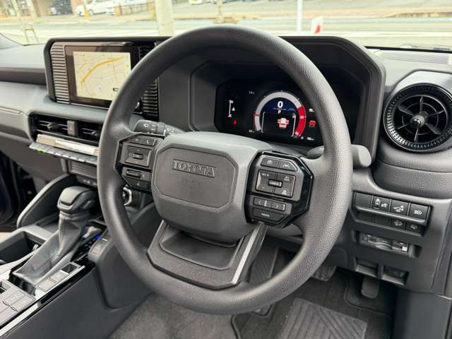 3�{�X�|�[�N�X�e�A�����O�z�C�[���E�X�e�A�����O�����R��