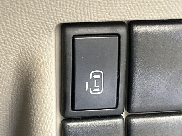 �y�p���[�X���C�h�h�A�z�X�}�[�g�L�[��^�]�Ȃ̃X�C�b�`�ŃX���C�h�h�A�̊J���\���d��������͂����ăh�A���J����K�v�������A���������q�l�ł��A�d���ו��������Ă��鎞�����N�ɊJ���߂ł��܂���