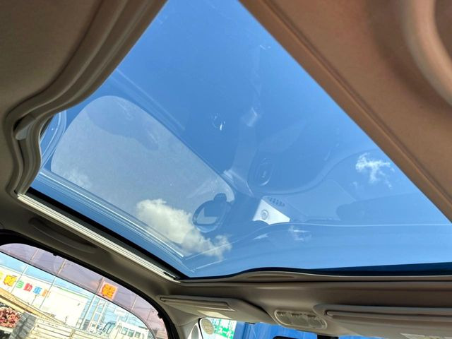 �y�K���X���[�t�z�K���X���[�t���ڂŎԓ��̉��������C�ɃA�b�v!�J���I�ȃh���C�u�����y���݂��������܂��B