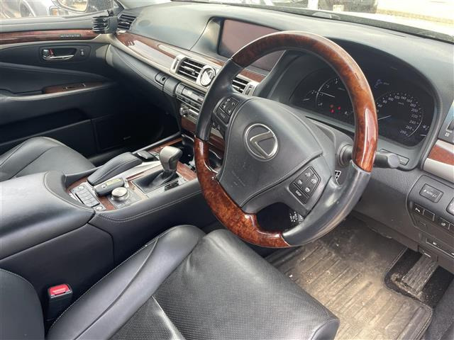 LS460 バージョンL