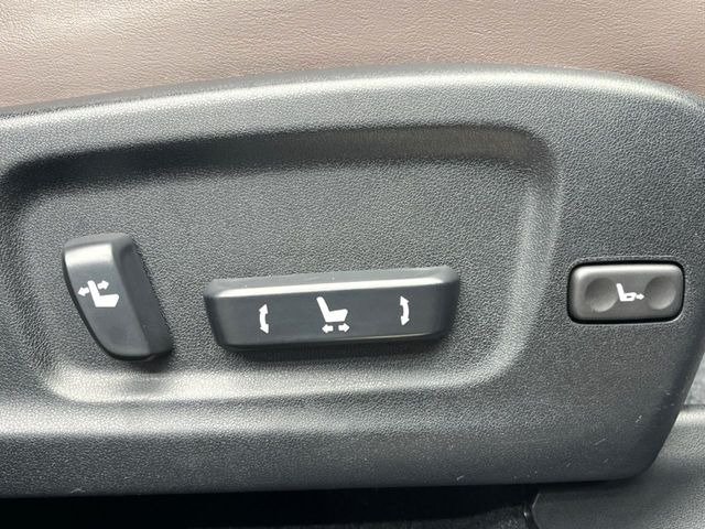 �y�^�]��10WAY�p���[�V�[�g�z���N���C�j���O����V�[�g���t�^�[�܂ŁA�X�C�b�`��ŊȒP�ɃV�[�g�̔��������\!�����ɍœK�ȃV�[�g�|�W�V�����ɃZ�b�g���āA���K�ȃh���C�u�����y���݂��������B