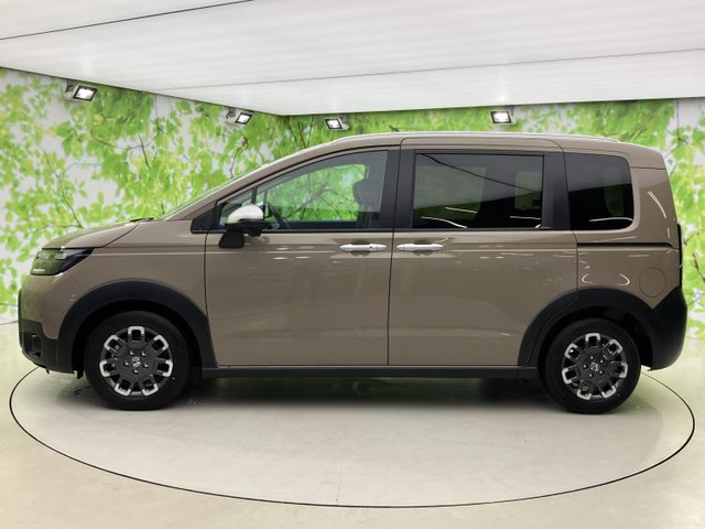 フリード1.5 クロスター