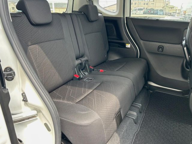 �L�X�Ƃ���2��ڃV�[�g�͋��Z���������A���S�n�����K!�F�B��Ƒ��Ƃ̂��o�����ɂ҂�����ł��B�x�r�[�V�[�g��`���C���h�V�[�g�g�p�������K�ɂ��߂�������������\���ȋ�Ԃ��m�ۂ��Ă��܂��B