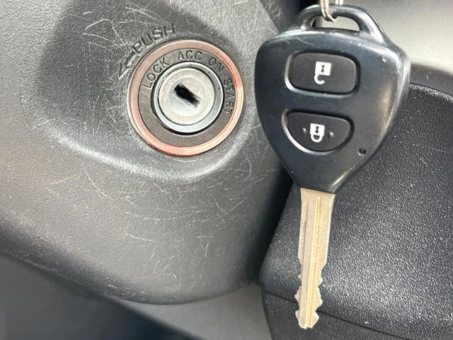 �y�L�[���X�z�������ꂽ�ꏊ����ł��{�^����Ńh�A�̊J���E�{�����ł���̂łƂ��Ă��֗�!�h�A�̌�������ɏ������邱�Ƃ�����܂����