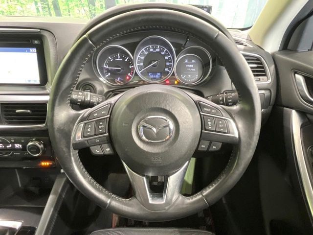 �y�����v�����X�e�A�����O�z�㎿�Ȋv���g�p���邱�ƂŁA��ɂ����������݂ƂĂ��^�]���₷���n���h���ł���