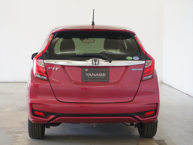 フィット1.5 ハイブリッド F コンフォートエディション