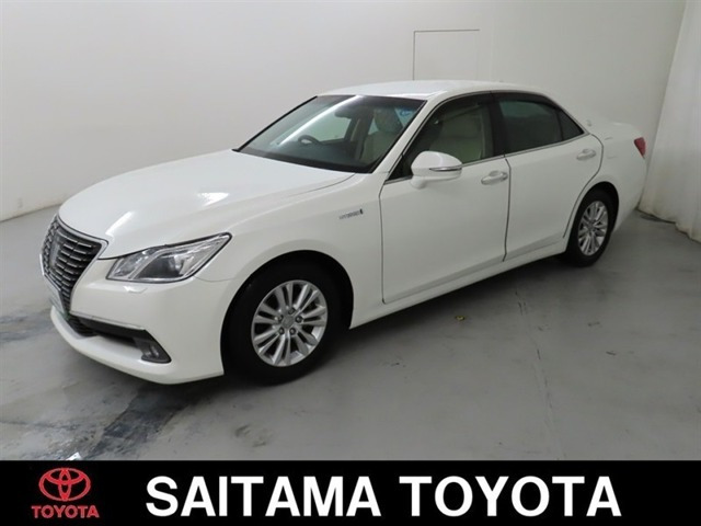 クラウンハイブリッド 2.5 ロイヤルサルーンG