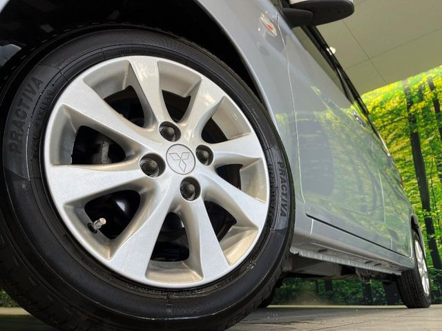 �y����14�C���`�A���~�z�C�[���z�O�ςɃ}�b�`���������A���~�z�C�[���𑕒����Ă���܂��B�e��ЊO�A���~�z�C�[����A�X�^�b�h���X�^�C�����戵�����Ă���܂��B���񂲑��k����������