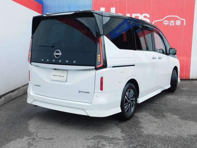 セレナ1.4 e-POWER ルキシオン