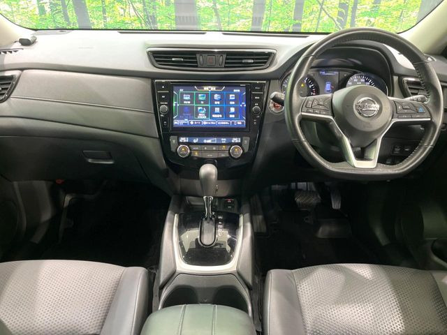 エクストレイル2.0 20Xi