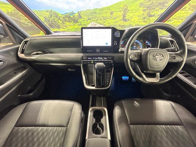 ノア1.8 ハイブリッド S-Z