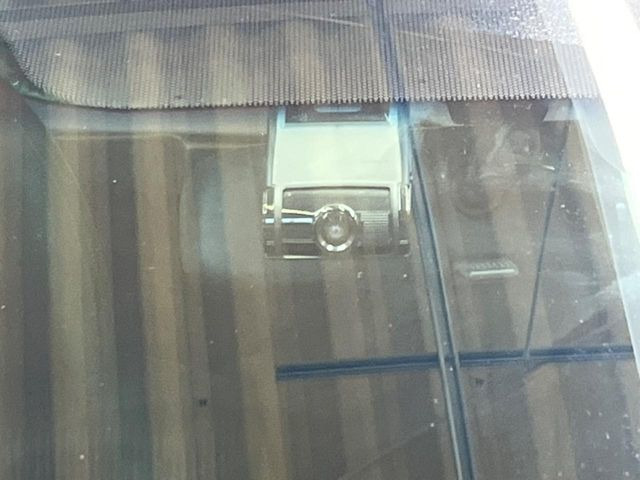 �y�h���C�u���R�[�_�[�z�h���C�u���R�[�_�[����!���s���͂������A������^�]�⎖�̂ɑ��������ہA�f���ŋL�^���A����̃��X�N�ɔ����܂��B���L�^�pSD�J�[�h�͂��q�l�����g�ł��������������K�v������܂��B