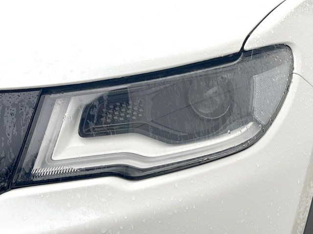 ��HID�w�b�h���C�g:���邭�O�����Ƃ炵�Ă����̂ŁA���V����Ԃ̑��s�������E�ǍD�ň��S���Ă���肢�������܂��B