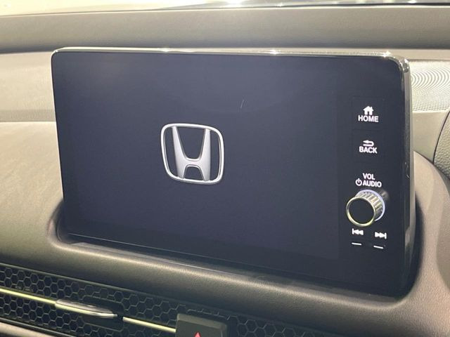 �y���[�J�[�����i�r�z�C���e���A�ɗn�����ރX�^�C���b�V���ȁu��p�݌v�v���[�J�[�i�r�𑕔��􎋔F���⑀�쐫�ȂǊ�{���\�ɂ��D��A���㎿�ȃJ�[���C�t�����y���݂��������܂��B