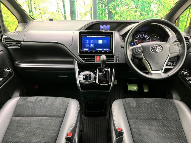 ヴォクシー2.0 ZS 煌III