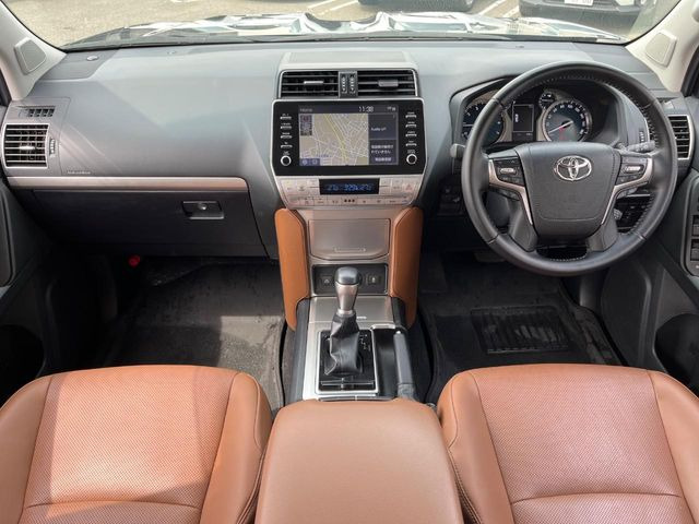 ランドクルーザープラド2.7 TX Lパッケージ 70th アニバーサリーリミテッド 4WD