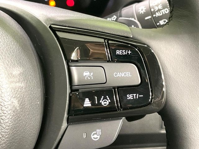 �y�A�_�v�e�B�u�N���[�Y�R���g���[���z�������H�ł̒��������s���y��!!�����ő��x��ۂN���[�Y�R���g���[�����A�Փˌy���V�X�e���ƘA�g���A�O���̎ԗ������m���ĎԊԂ�ۂ悤�ɑ��x���߂��Ă���܂�!!