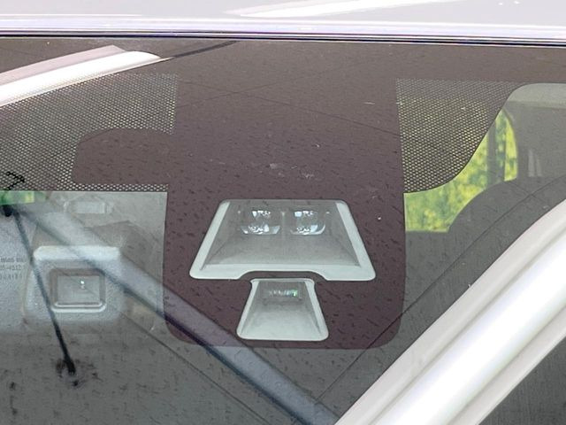 �y�O�He-Assist�z���s���ɑO���̎ԗ�����F�����A�Փ˂������Ȏ��͌x��ƃu���[�L�ŏՓˉ���Ɣ�Q�y�����A�V�X�g�B�����S�Ƀh���C�u�����y���݂��������܂��B