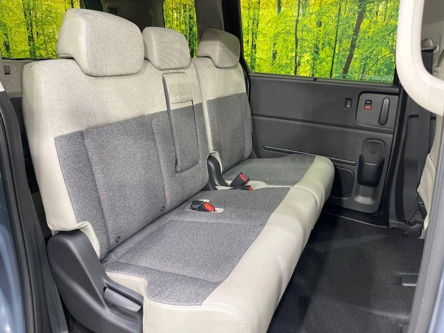 ���i���ȃI���W�i���t���A�}�b�g���I�v�V�����ɂĂ��p�ӂ��Ă���܂��B���D���ȃf�U�C����J���[�����Ԃɍ��킹�đI��ł����������Ƃ��ł��܂���