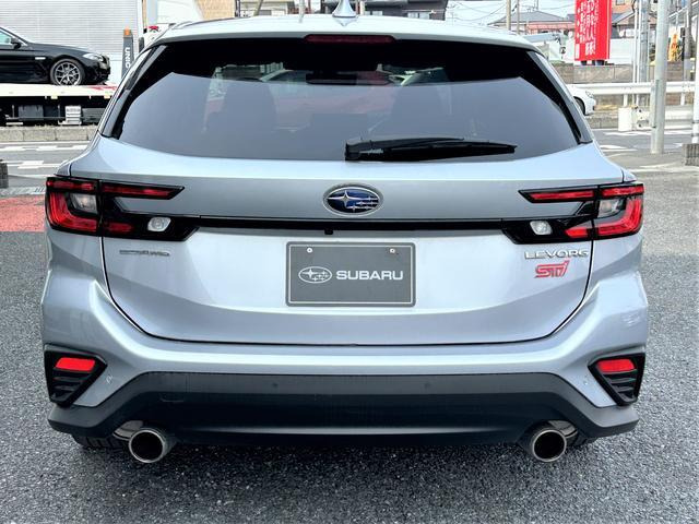 レヴォーグ1.8 STI スポーツ EX 4WD