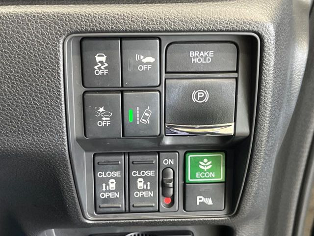 �y�����p���[�X���C�h�h�A�z�X�}�[�g�L�[��^�]�Ȃ̃X�C�b�`�Ō�ȗ����X���C�h�h�A�̊J���\���d��������͂����ăh�A���J����K�v�������A�����Ȃ��q�l�ł��ȒP�ɊJ���߂ł����K�ł���