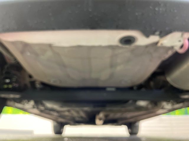 下回りがきれいなうちに、防錆加工の施工がオススメ。降雪地域はもちろん、沿岸部にお住いの方や、趣味でマリン・ウィンタースポーツをされる方にご好評いただいております。