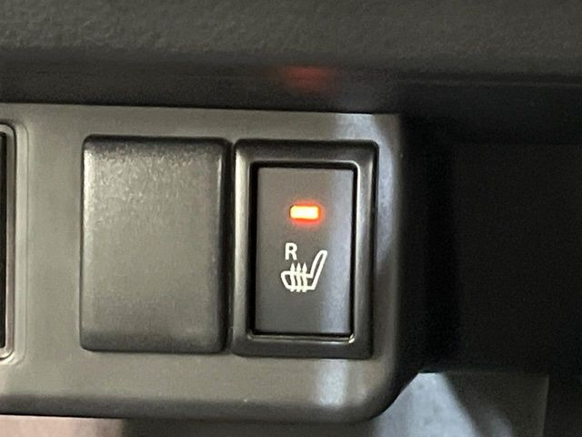 �y�V�[�g�q�[�^�[�z�������ɏd�󂷂�V�[�g�q�[�^�[!�G�A�R����葁�����܂��Ă����̂Ŋ�����̐l�����S�ł��ˁ�G�A�R���̉����͊������邩����A�Ƃ������ɂ����������߂ł��B