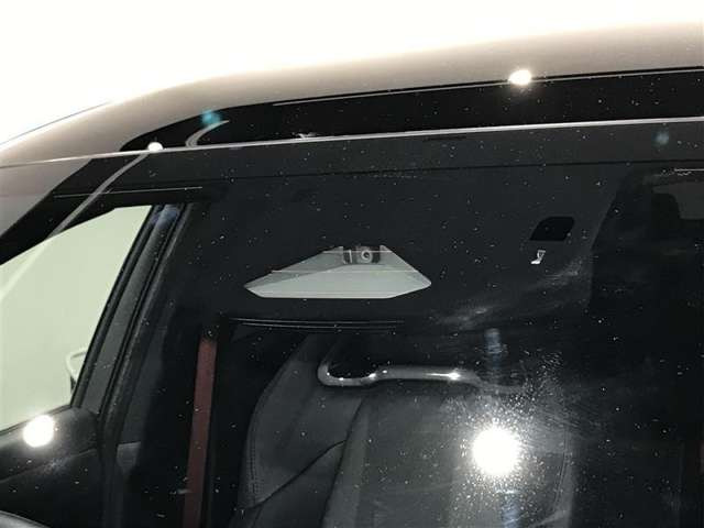 クラウンスポーツ2.5 RS E-Four 4WD