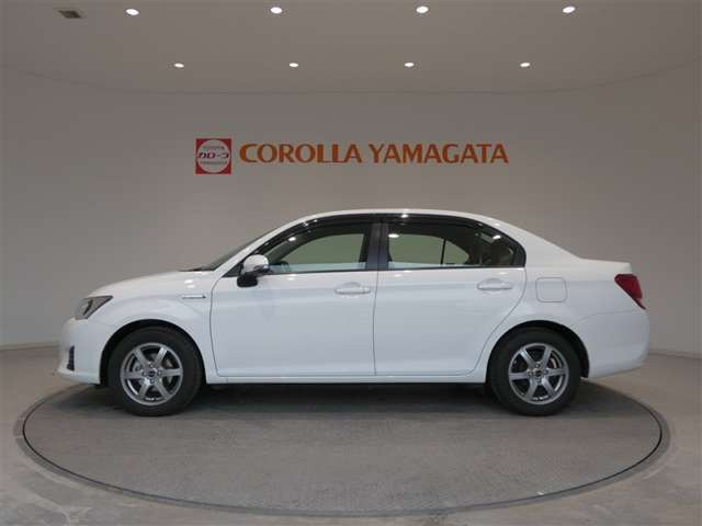 カローラアクシオ1.5 ハイブリッド