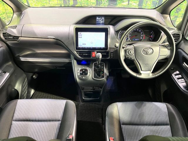 ヴォクシー2.0 ZS