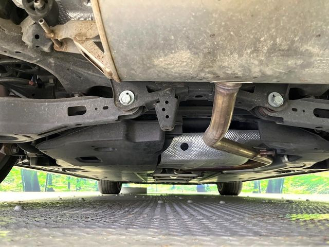 下回りがきれいなうちに、防錆加工の施工がオススメ。降雪地域はもちろん、沿岸部にお住いの方や、趣味でマリン・ウィンタースポーツをされる方にご好評いただいております。