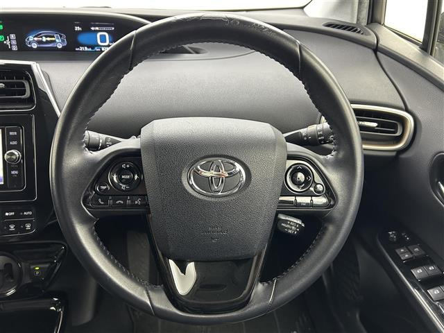 プリウス1.8 S セーフティ プラス ツートーン