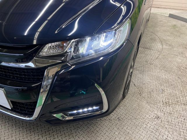 �yLED�w�b�h���C�g�z���V����ԑ��s�����ǍD�Ȏ��E���m�ۂ����S���ĉ^�]�ł��鍂�P�xLED�w�b�h���C�g�𑕔�!�_�����x�������A����d�͂��}�����Ă��܂��B