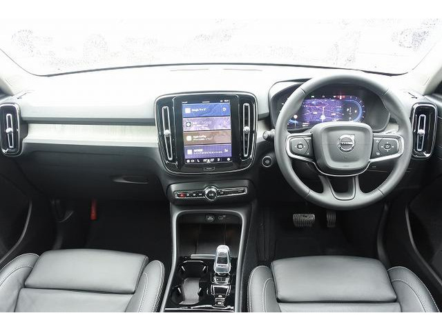 XC40アルティメット B4 AWD 4WD