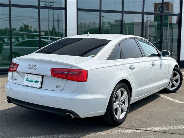 A62.8 FSI クワトロ 4WD