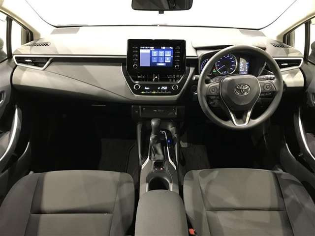 カローラツーリング1.8 ハイブリッド G-X