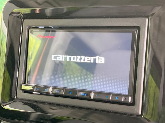 �y�i�r�Q�[�V�����z�g���₷���i�r�ŖړI�n�܂ł�������ē����Ă���܂��B�e��I�[�f�B�I�Đ��@�\���[�����Ă���A���Ԃ̉^�]������Ɋy�����Ȃ�܂�!!