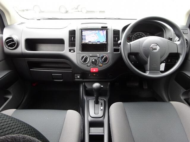 �I���b�N�X�F�蒆�ÎԂ͌��I�����㎿�Ȏ��q�݂̂����͂��v���܂��B�S�ԂɃv���̐E�l�ɂ��O�ꂵ�����O���̐��|�A�����グ�Ă���܂��B