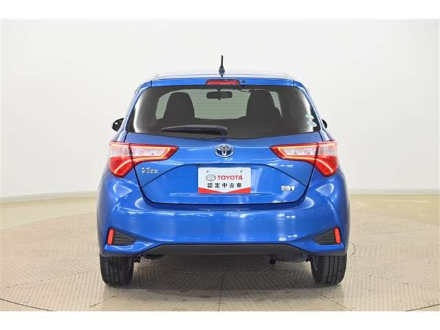 ヴィッツ1.5 ハイブリッド F