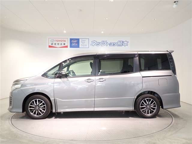 ヴォクシー2.0 ZS