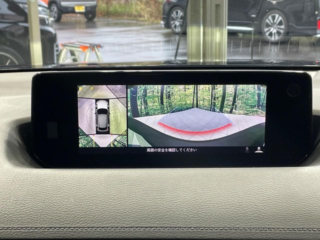 �y360&deg;�r���[���j�^�[�z��p�̃J�����ɂ��A�ォ�猩���낵���悤�Ȏ��_��360�x�N���}�̎��͂��m�F���邱�Ƃ��ł��܂������p�������m�F���₷���A�����ꏊ�ł̐؂�Ԃ��⒓�Ԃ��X���[�Y�ɍs���܂��B