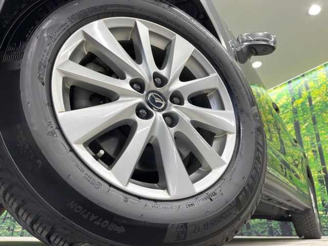 �y����17�C���`�A���~�z�C�[���z�O�ςɃ}�b�`���������A���~�z�C�[���𑕒����Ă���܂��B�e��ЊO�A���~�z�C�[����A�X�^�b�h���X�^�C�����戵�����Ă���܂��B���񂲑��k����������