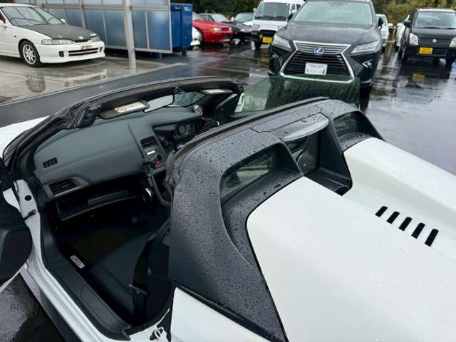 �C�ɂȂ邨�Ԃ�����܂�����E�̓d�b�ԍ����璼�ڂ��X�ɂ��₢���킹���������B�x�����@����ԗ����A��Ԃ܂łȂ�ł������������Ē����܂��B�X�^�b�t�ꓯ���A�����҂����Ă���܂��B