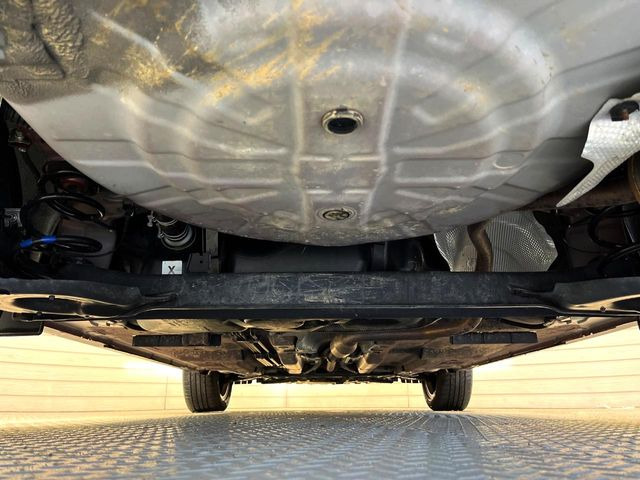 下回りがきれいなうちに、防錆加工の施工がオススメ。降雪地域はもちろん、沿岸部にお住いの方や、趣味でマリン・ウィンタースポーツをされる方にご好評いただいております。